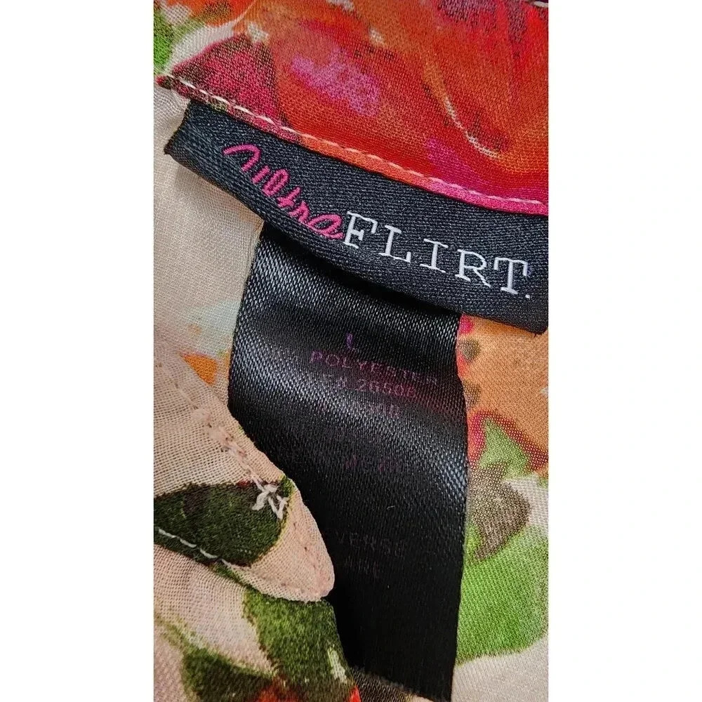 Ultra Flirt Sleeveless Floral Sheer Shirt - Picture 8 of 10